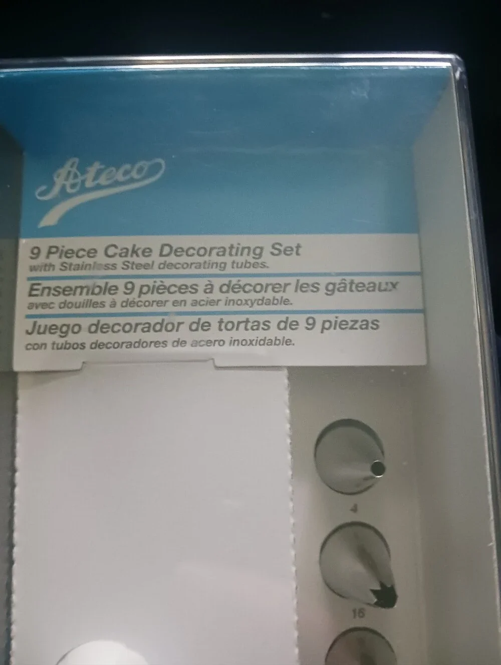 Williams Sonoma White Cake Decorating Tip Set